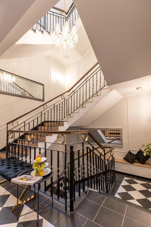 Ar Apartamenty พอซนาน ภายนอก รูปภาพ